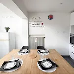 The Dutt's Cocoon Spacious And Charming T3 Apartment *