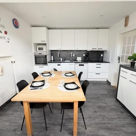 The Dutt's Cocoon Spacious And Charming T3 *