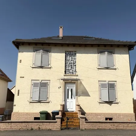 The Dutt's Cocoon Spacious And Charming T3