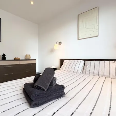 Apartment The Dutt's Cocoon Spacious And Charming T3 *