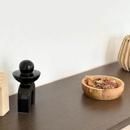 The Dutt's Cocoon Spacious And Charming T3 Apartment *