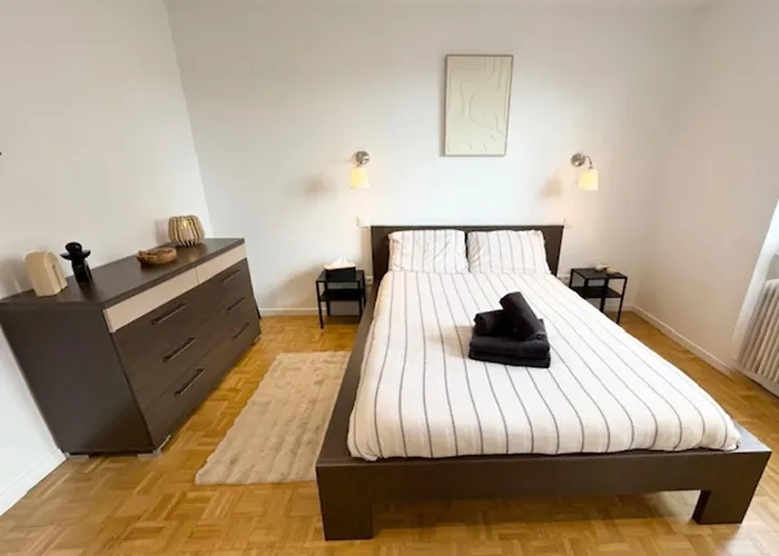The Dutt's Cocoon Spacious And Charming T3 *
